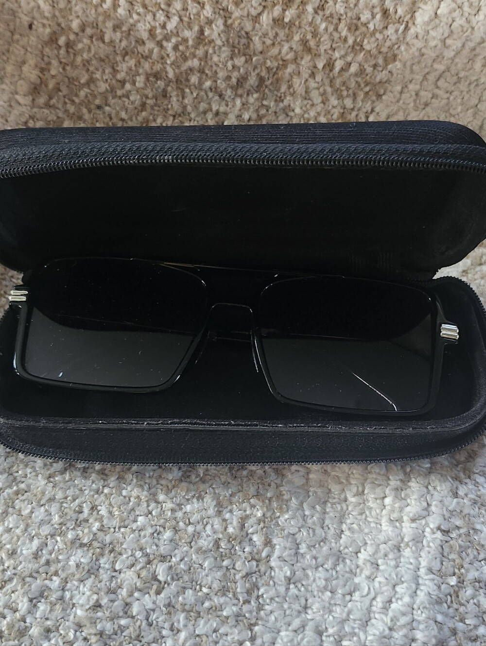 SHEIN Black Oversized Square Women's Sunglasses